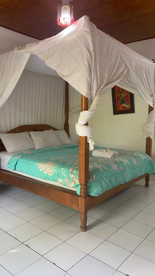 Barclona Guesthouses Lovina Pabean Buleleng Habitación foto