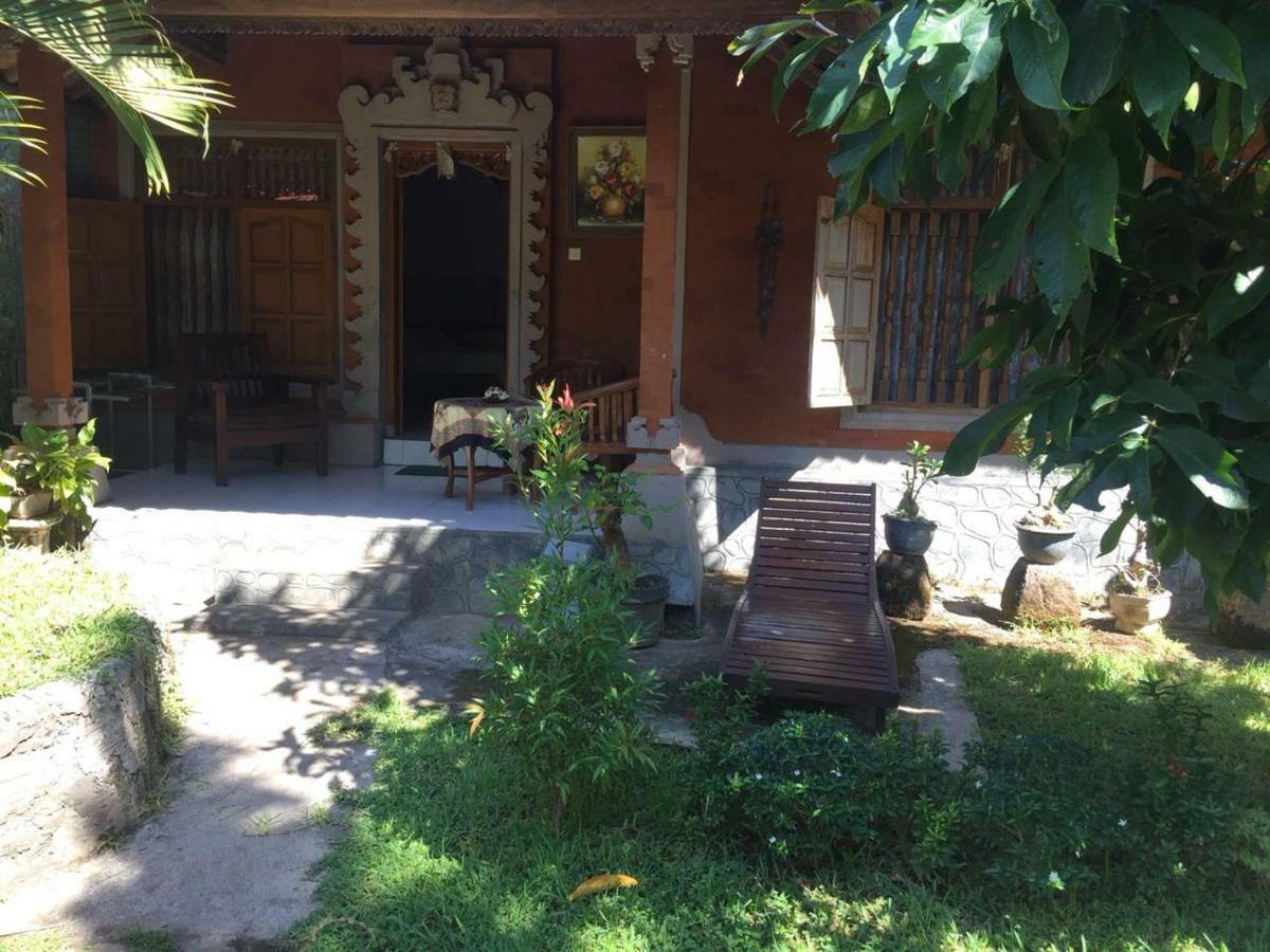 Barclona Guesthouses Lovina Pabean Buleleng Exterior foto